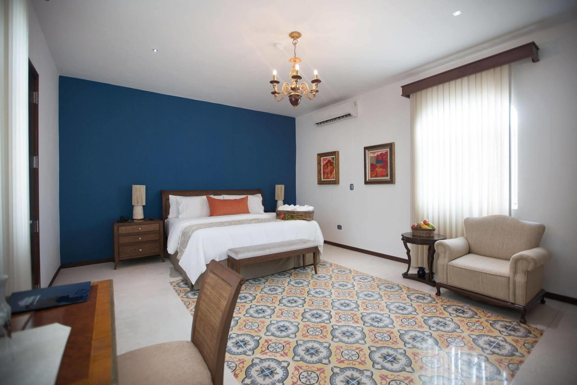 Delfina Boutique Hotel Merida Exterior photo