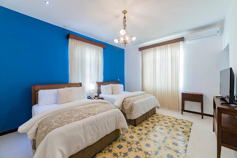 Delfina Boutique Hotel Merida Exterior photo